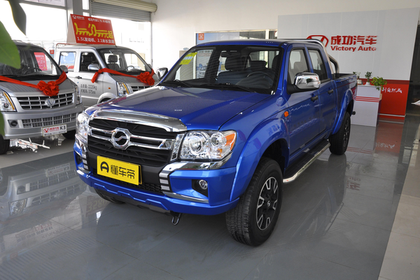 威虎 2022款 2.8T柴油豪华型两驱大双平底货箱前轮距(mm)_车身图