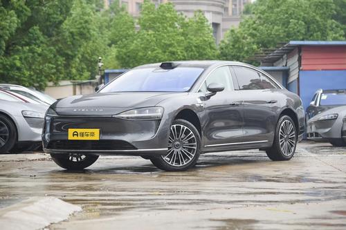 39.98万起，纯电续航816km，享界S9适合家用吗？