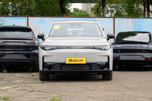 15万预算，买合资还是国产？这款增程SUV值得一看