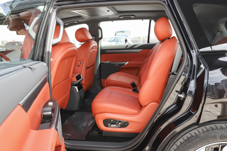 解读东风奕派eπ008，定位中大型SUV，轴距3025mm，值得入手吗？图7