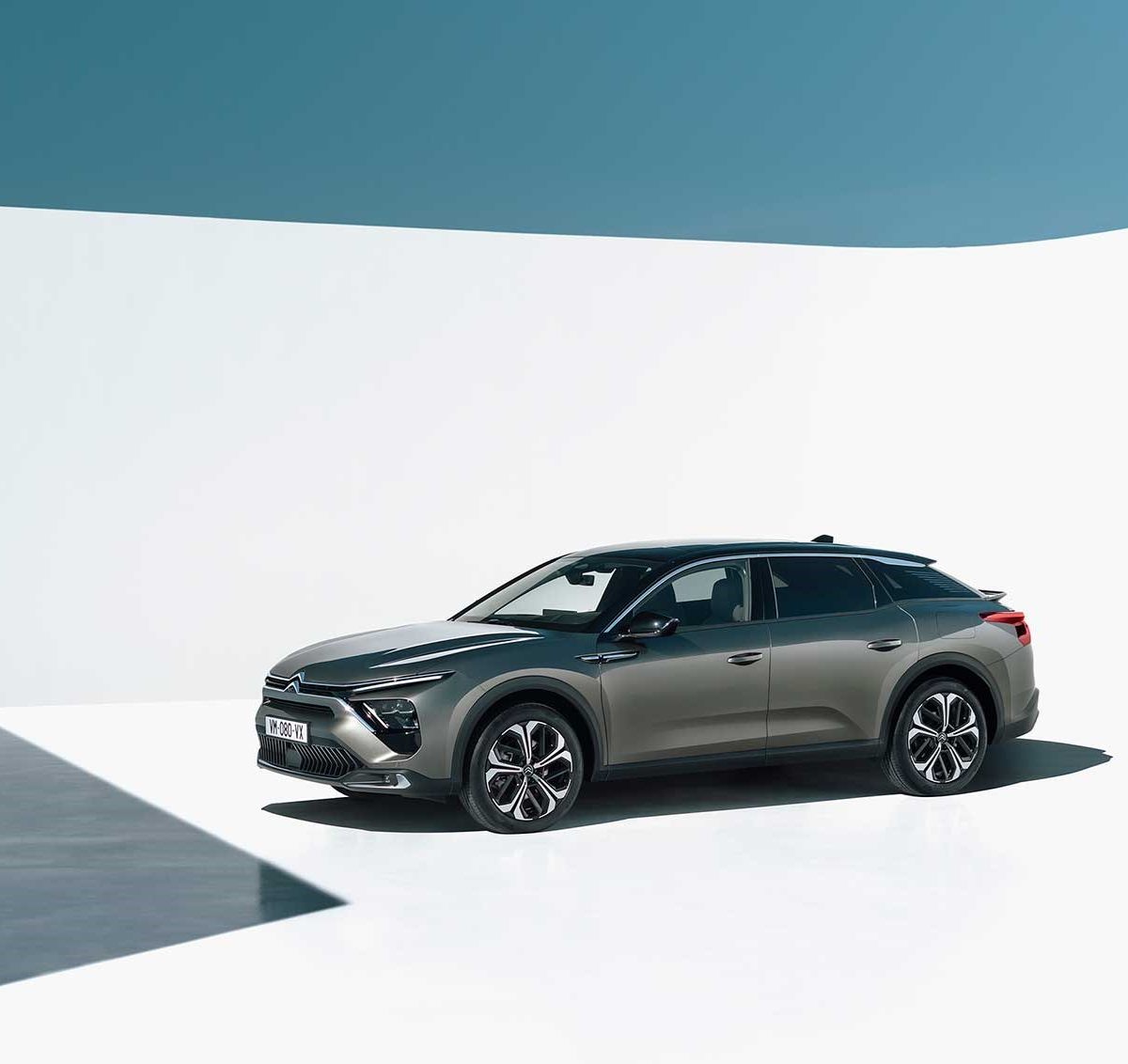 凡尔赛C5 X话题封面图