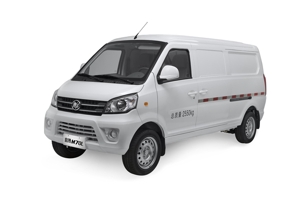 新龙马汽车启腾M70 2022款 1.5L M70L 厢货型标准版厂商_基本信息图