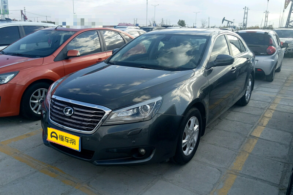 奔腾B90 2012款 2.0L 手动豪华型厂商_基本信息图