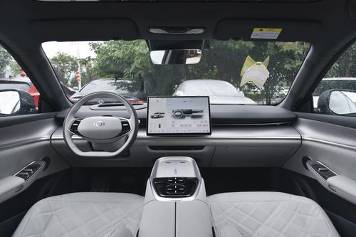 售14.99万，轴距2900mm，7.3秒破百，长安启源A07真香版表现如何