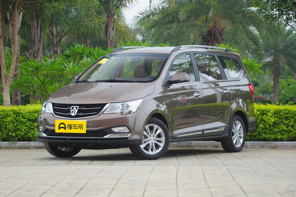 宝骏730 2016款 1.8L 手动豪华型 7座厂商_基本信息图