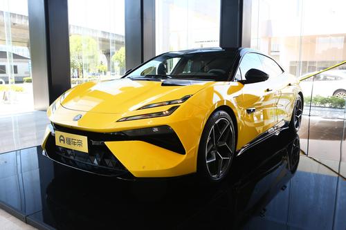 新车 | 现款66.8万元起售 路特斯Emeya繁花哑黑/白金套装8月29日上市