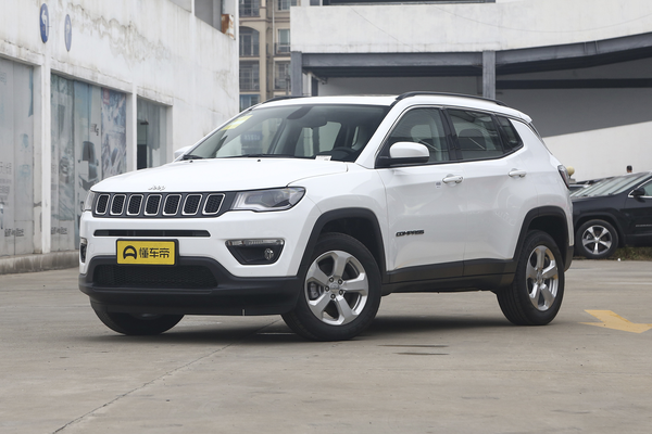 指南者 2020款 220T 四驱精英版厂商_基本信息图