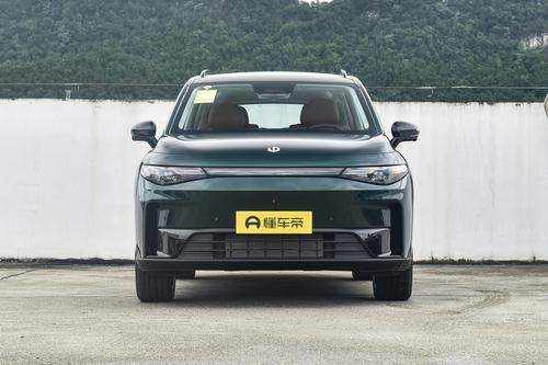 解读零跑C16：中大型SUV，六座布局，综合续航1095km，表现如何