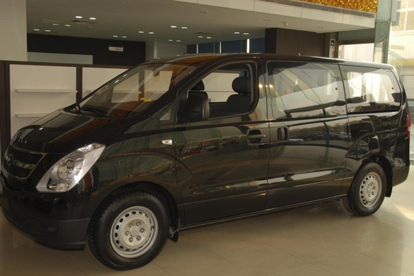 H-1辉翼 2011款 2.4L 舒适版厂商_基本信息图