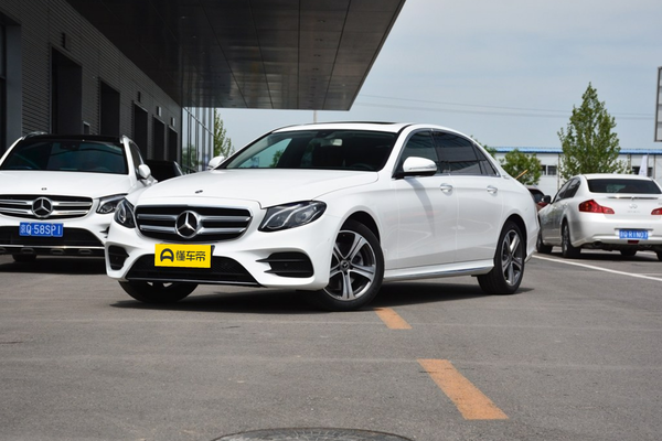 奔驰E级 2018款 改款 E 200 L 运动型后悬挂形式_底盘/转向图