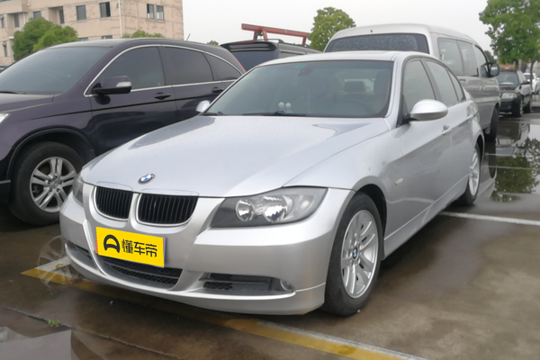 宝马3系(进口) 2005款 E90 320i燃料形式_发动机图