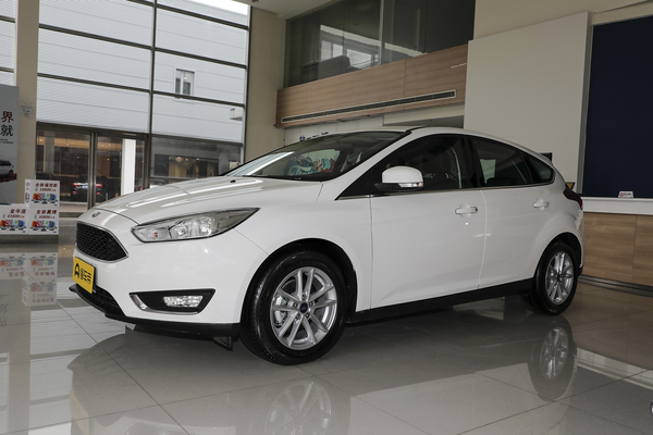 福克斯 2018款 经典版 两厢 EcoBoost 180 自动精英型厂商_基本信息图