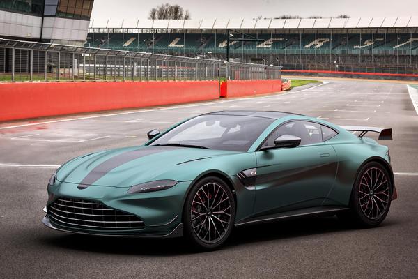 Vantage 2022款 4.0T V8 Coupe能源类型_基本信息图