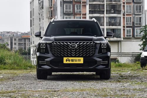 传祺GS8：2025款卖15.98万，配2.0T发动机，车身轴距2920mm！