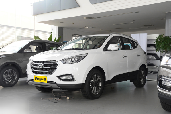 现代ix35 2015款 2.0L 自动两驱智能型 国V厂商_基本信息图