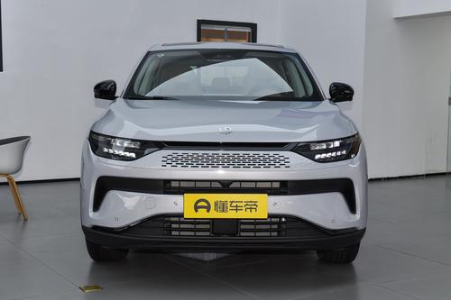 零跑C11增程版，B级SUV，纯电续航有300km，家用如何？