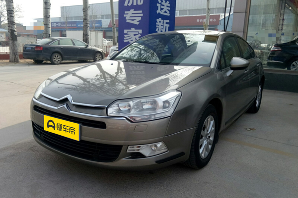 雪铁龙C5 2011款 2.0L 手动舒适型轴距(mm)_车身图