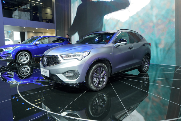 讴歌CDX 2018款 2.0L 两驱MATTE GRAY特别版创享·魅版Hybrid厂商_基本信息图