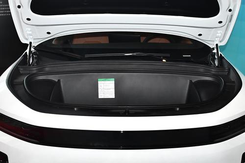 长安又添“新丁”，轴距3120mm，搭英伟达芯片+CDC可变悬挂，香吗