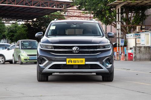实拍解析一汽-大众揽境，定位中大型SUV，配2.5T+大六座，带劲吗