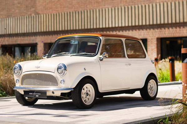 DAVID BROWN MINI EV 2023款 eMastered厂商_基本信息图