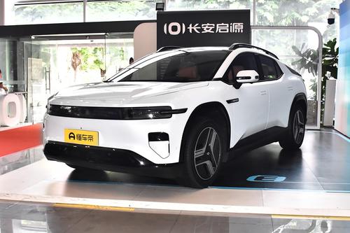 19.99万起售！车长超5米，配8155芯片，带"一键皮卡"功能