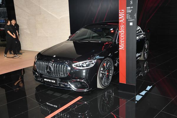 奔驰S级AMG PHEV 2025款 AMG S 63 L E Performance厂商_基本信息图