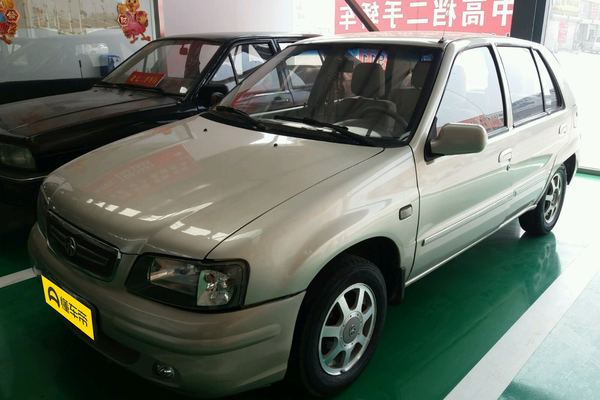 夏利 2011款 A+ 1.0L 两厢 国IV厂商_基本信息图