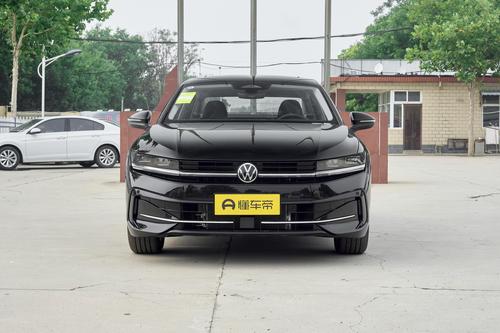 车长4990mm，空间大，配置丰富，体验大众迈腾B9，实力如何？