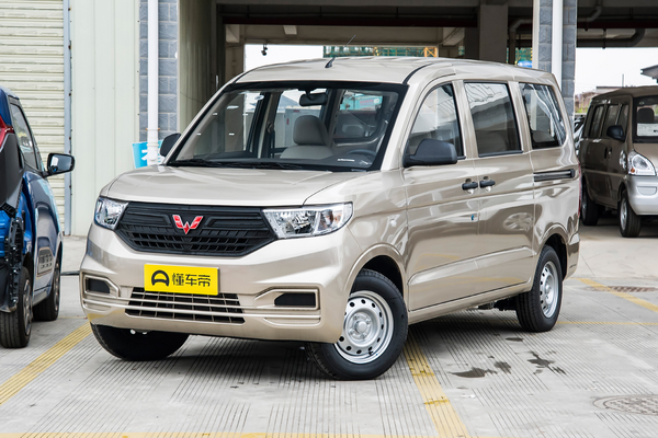 五菱宏光V 2019款 1.5L基本型 L2B 国V变速箱_基本信息图