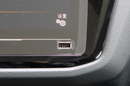 前排单USB接口