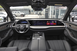 家用六座混动SUV——蓝山DHT-PHEV图3
