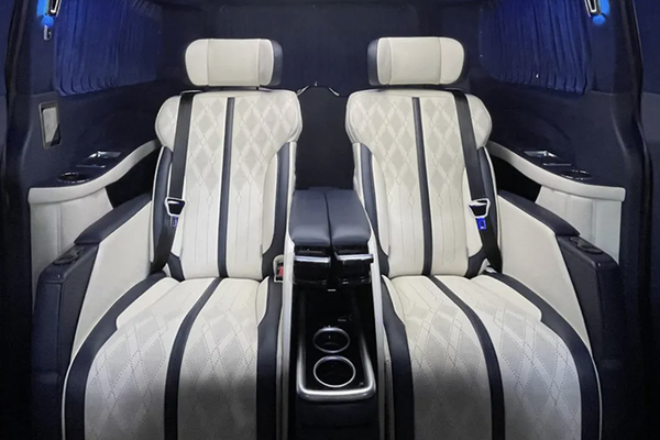 途睿欧 2022款 2.0T 自动四座版厂商_基本信息图