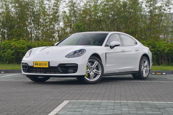 Panamera E-Hybrid 2022款 Panamera 4 E-Hybrid Sport Turismo 2.9T抬头显示系统(HUD)_舒适/防盗配置图