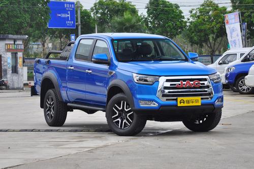 新车 | 售10.88万元起/搭载2.0T高功率柴油机，江淮T8PRO冠军版上市