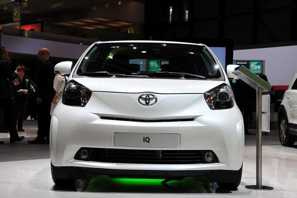 丰田iQ 2013款 基本型厂商_基本信息图