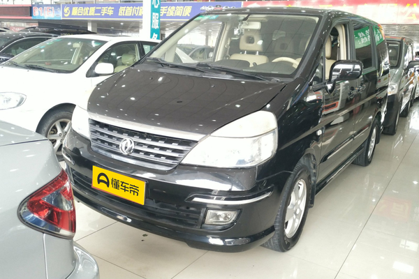 御轩 2009款 2.5L 自动豪华版油箱容积(L)_车身图