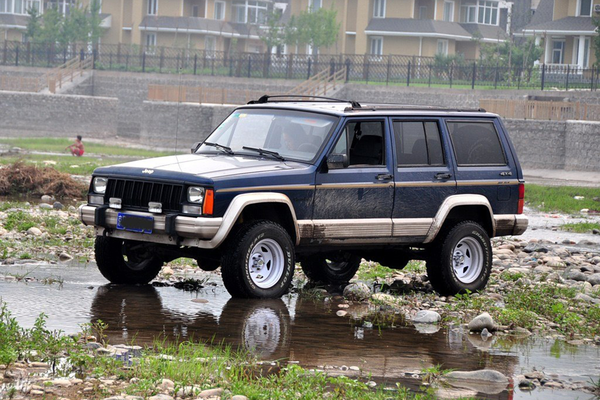 切诺基(进口) 1997款 4.0厂商_基本信息图