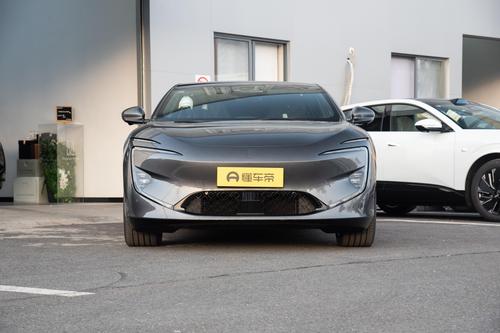 阿维塔12：续航1155km，价格适中，增程车值得购买吗？