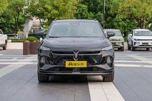 800V高压平台+5C超级快充，岚图知音值不值得购买？