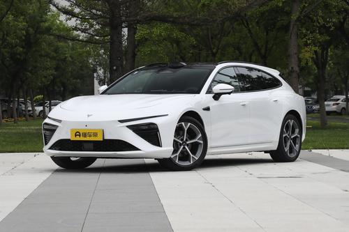 哪吒S猎装实拍照发布，配激光雷达，增程/纯电双动力，8月底上市