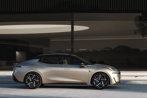 吉利出新车啦！1.5T插混+魅族车机，还是CMA Evo架构，领克07 EM-P