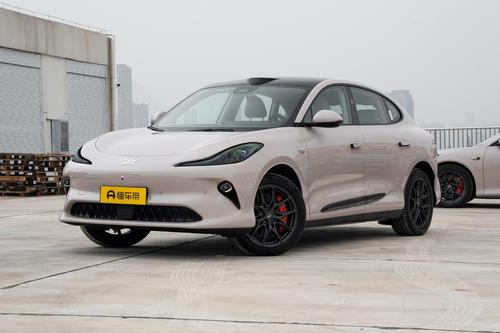 深度体验智己LS6，除了够智能、充电快，还有什么？