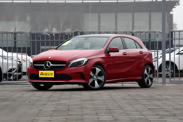 奔驰A级(进口) 2017款 改款 A 200 时尚型厂商_基本信息图