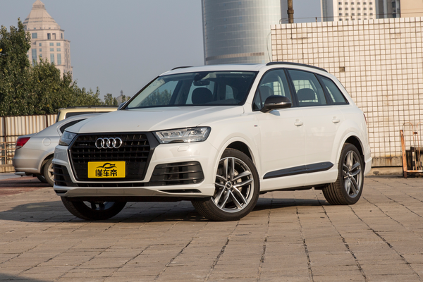 奥迪Q7 2018款 45 TFSI S line运动型驻车雷达_辅助/操控配置图