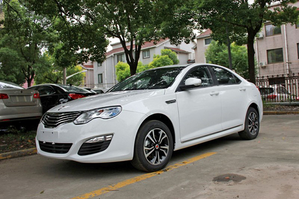 荣威e550 2016款 尊享版厂商_基本信息图