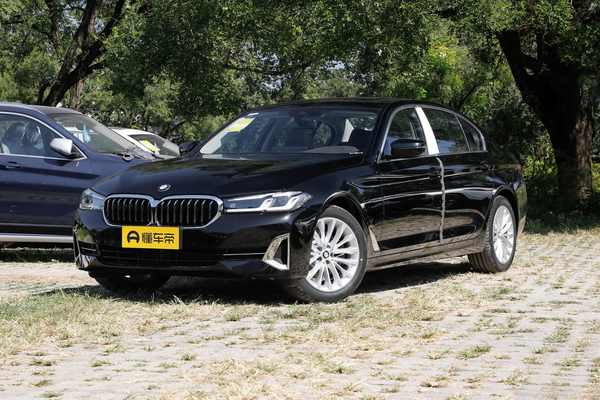 宝马5系 2022款 二次改款 525Li 豪华套装后排出风口_空调/冰箱图