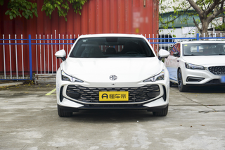 中型轿跑丨售11.98万起，名爵MG 7怎么样？是否值得买？图2