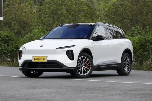 33.8万起售，4.5秒破百，7月卖出8112台，蔚来ES6的产品力如何？