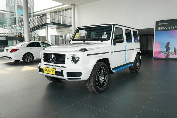 奔驰G级 2019款 G 500前轮胎规格尺寸_车轮/制动图